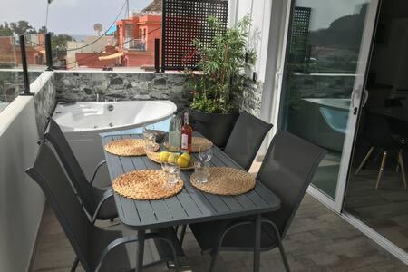 Harrys Atico Puerto De Mogan Apartment Екстериор снимка